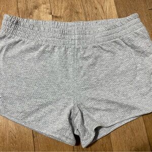 Under Armour Women’s Athletic Shorts – Size Small (New with Tags)